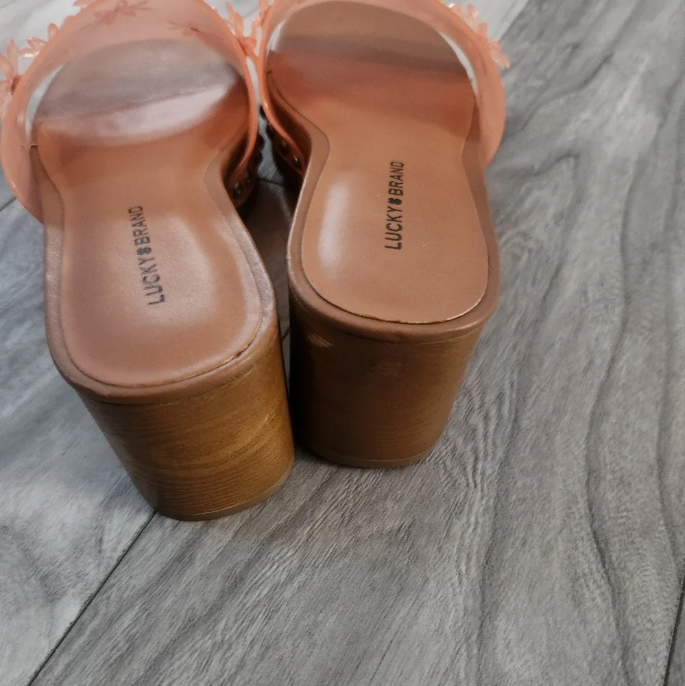 Lucky Brand Fallyn Platform Sandals size 8M